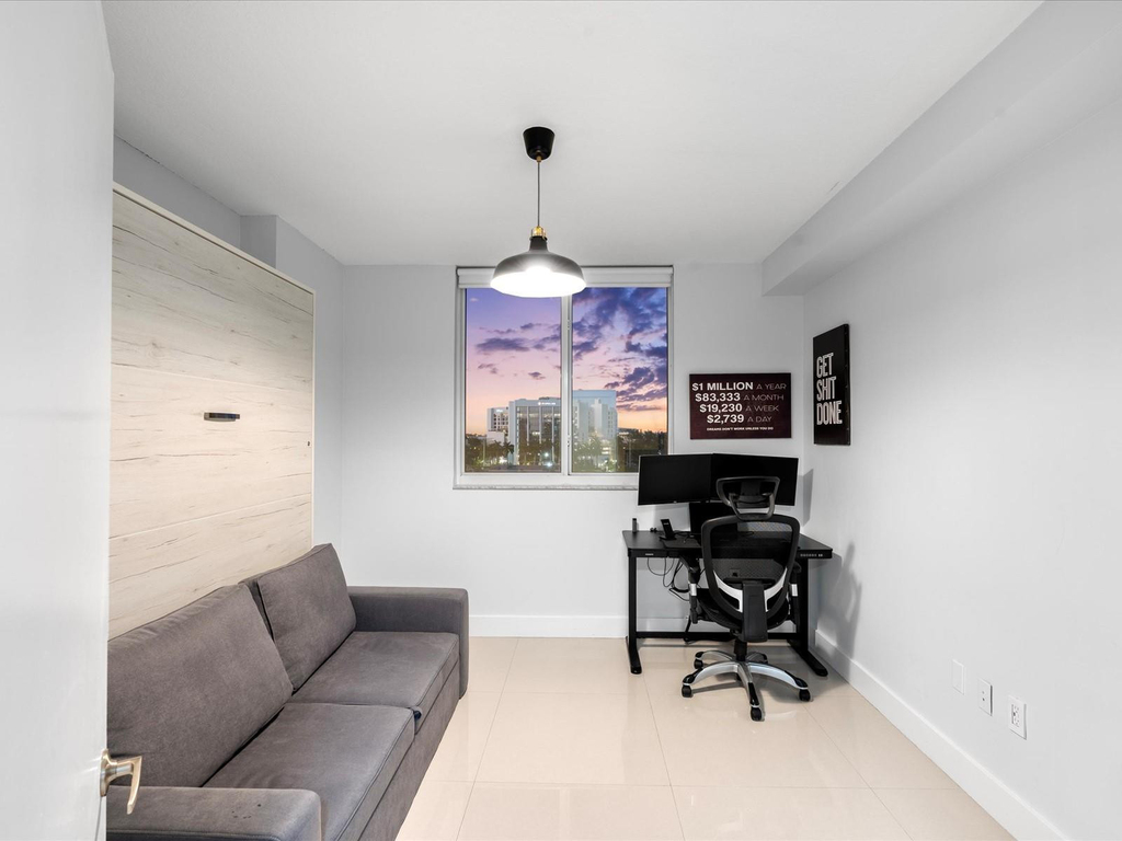 18800 Ne 29th Avenue - Photo 6