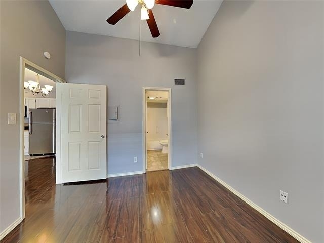 6108 Abrams Road - Photo 4
