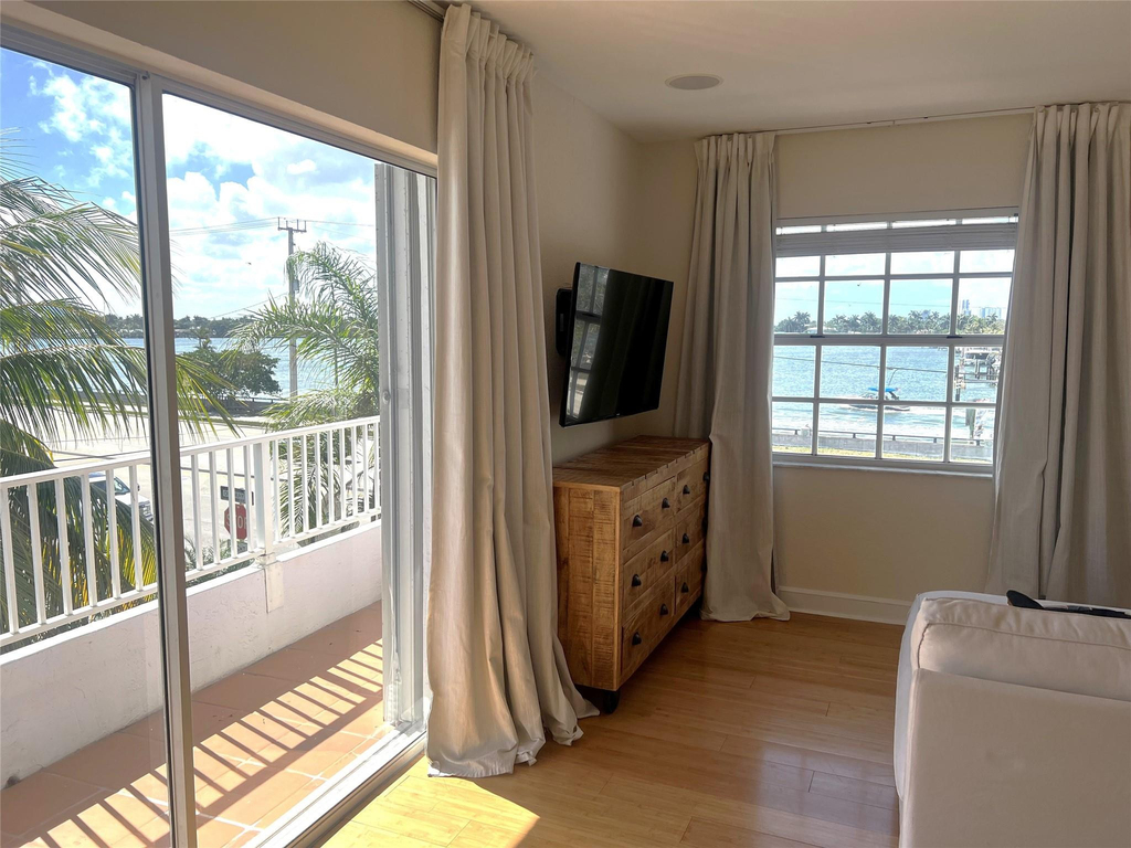 355 Virginia Street - Photo 9