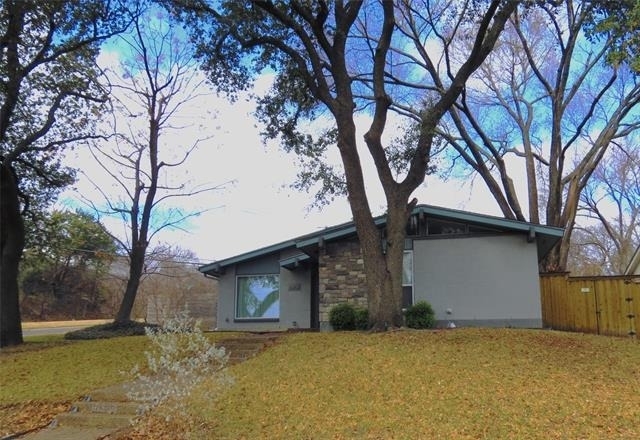 10505 Swallow Lane - Photo 1