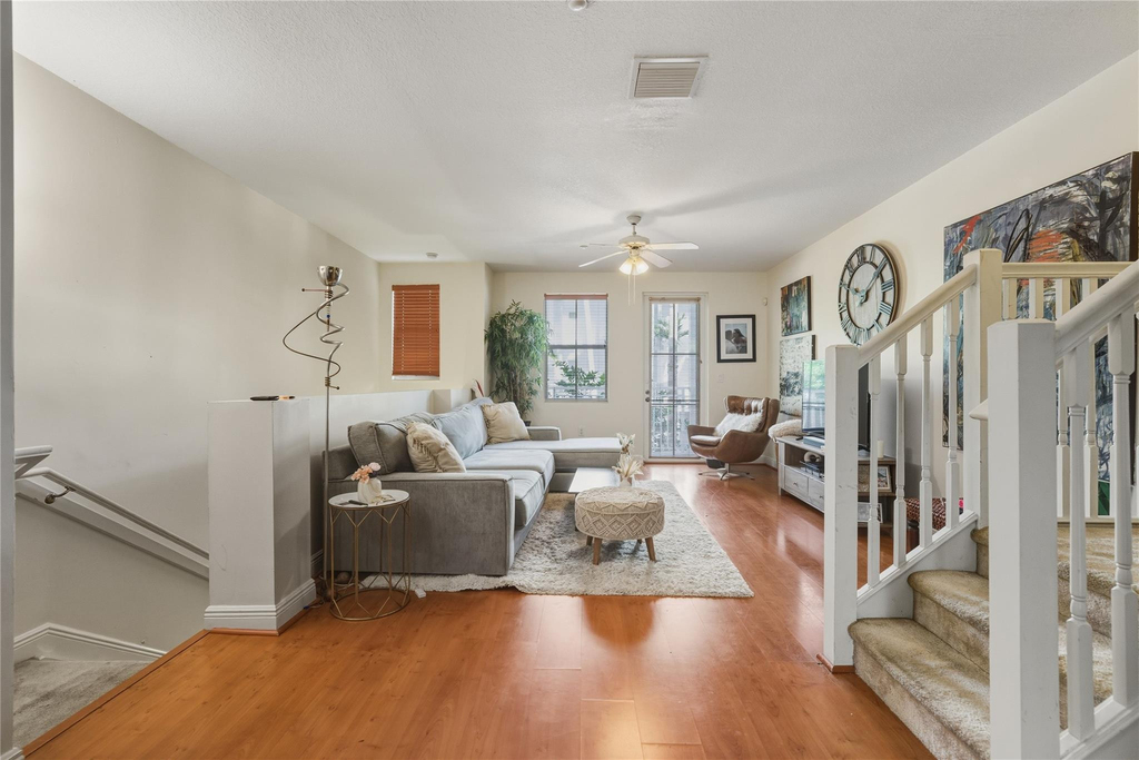 1336 Sw 3rd Court - Photo 4