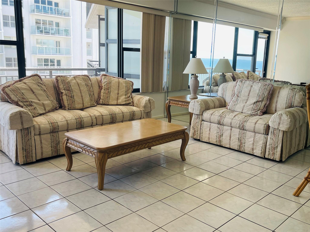 3800 N Galt Ocean Drive - Photo 3