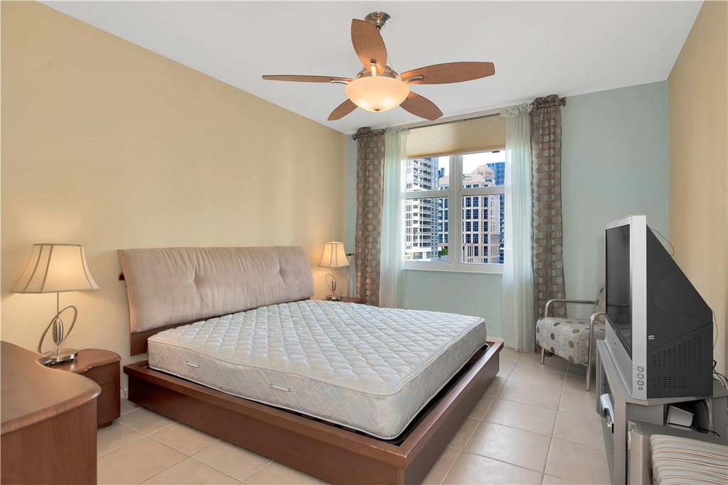 511 Se 5th Avenue - Photo 41