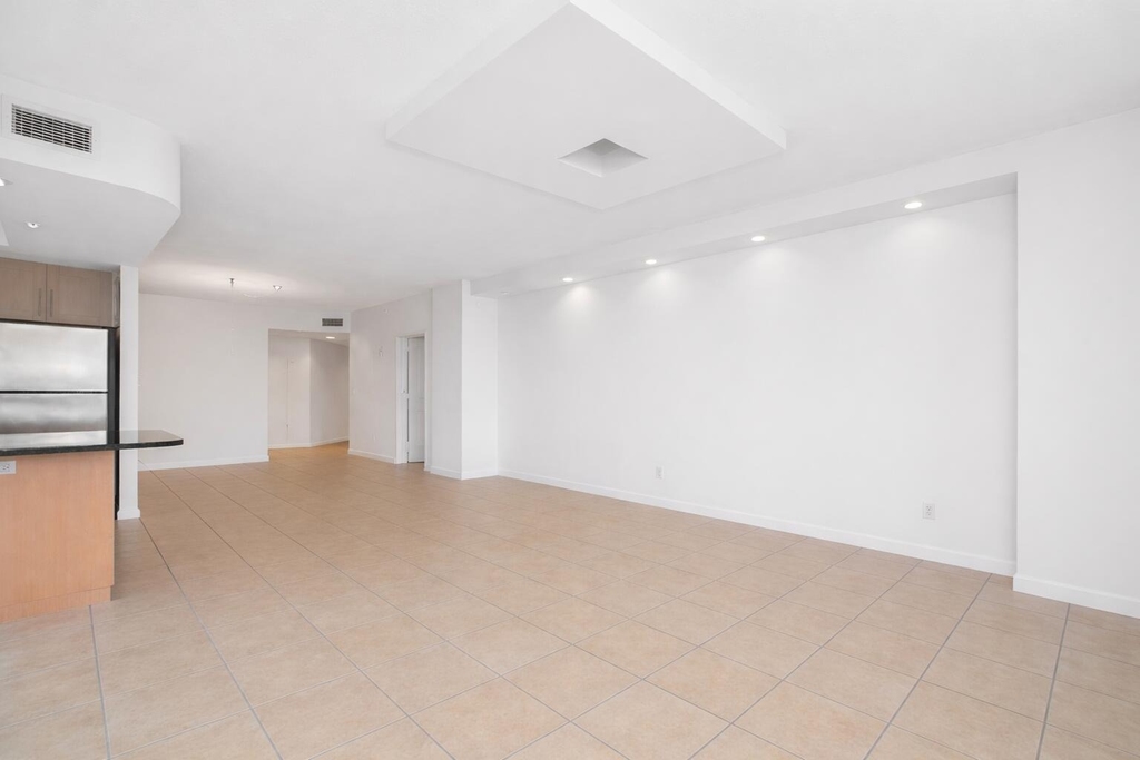 511 Se 5th Avenue - Photo 48