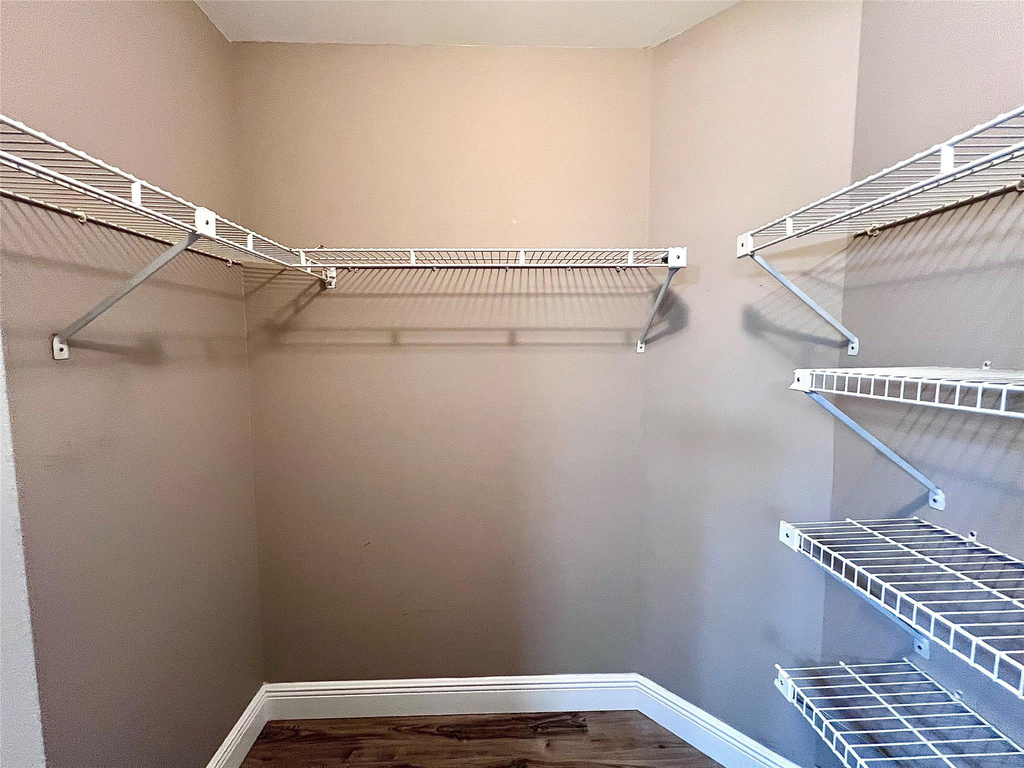 2246 Discovery Circle - Photo 30