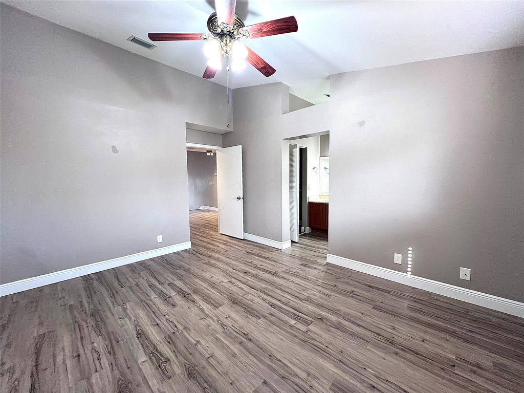 2246 Discovery Circle - Photo 21