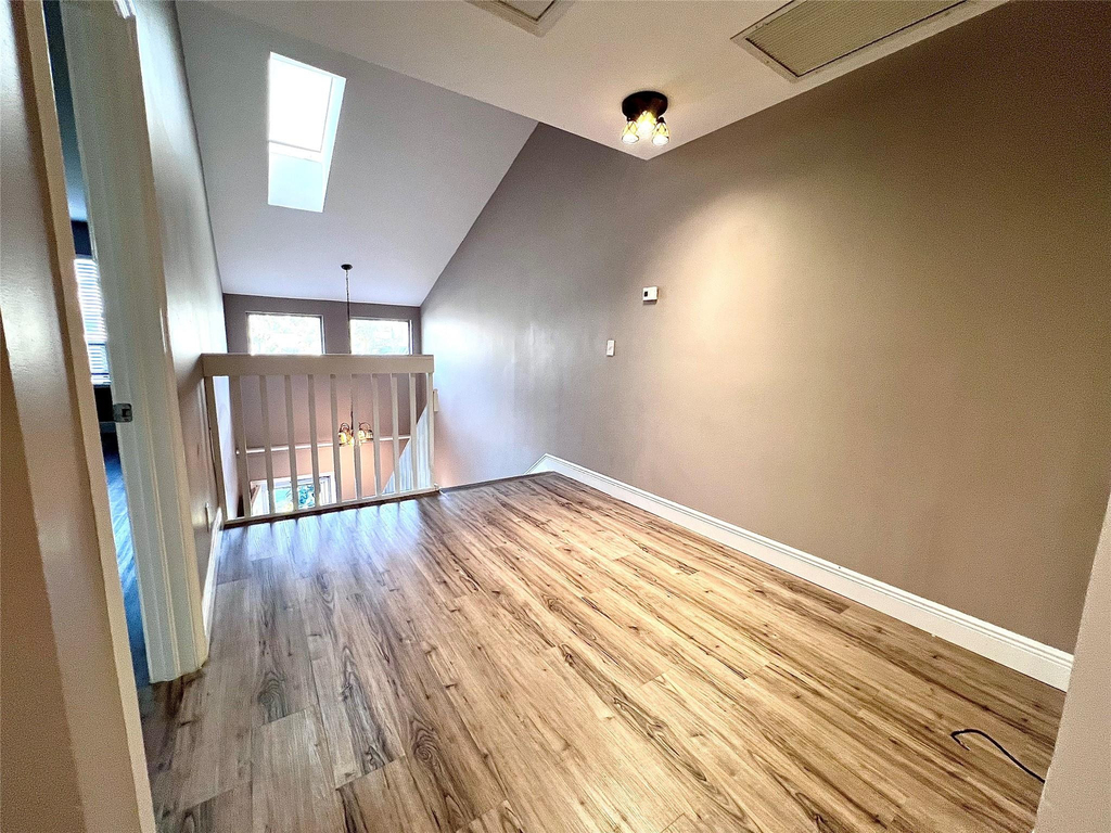 2246 Discovery Circle - Photo 15