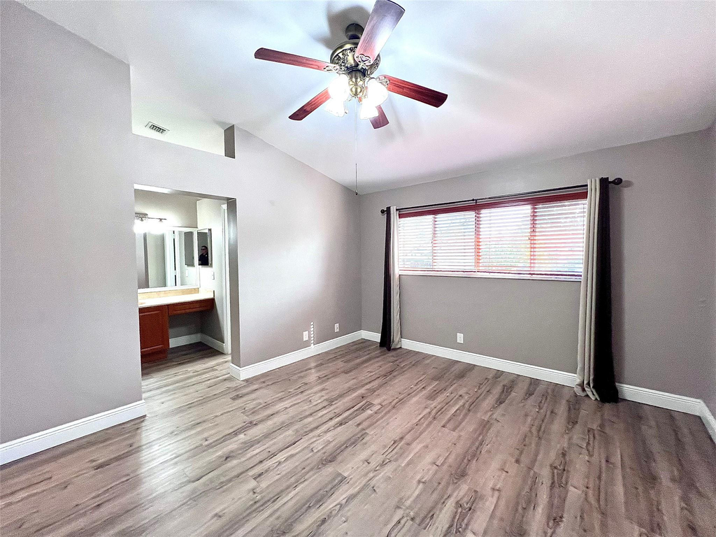 2246 Discovery Circle - Photo 20