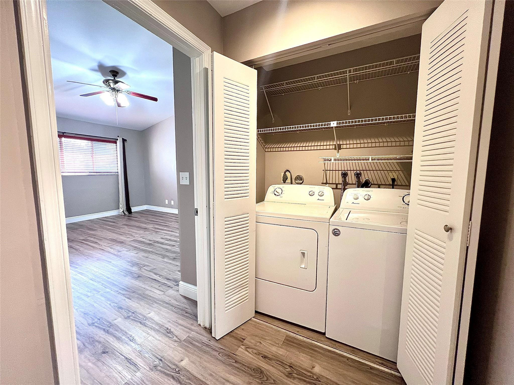 2246 Discovery Circle - Photo 18