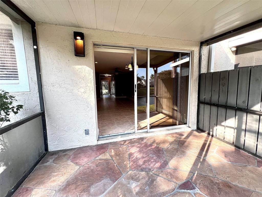 2246 Discovery Circle - Photo 31