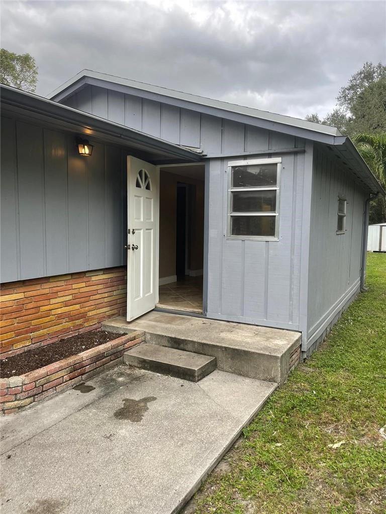 2318 Sw 17th Avenue - Photo 1