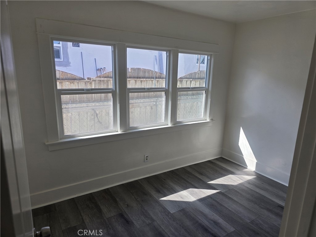 6126 Springvale - Photo 12