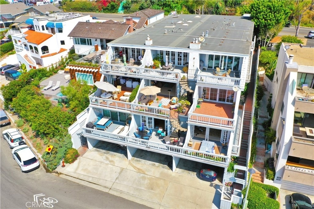 714 Cliff Drive - Photo 42