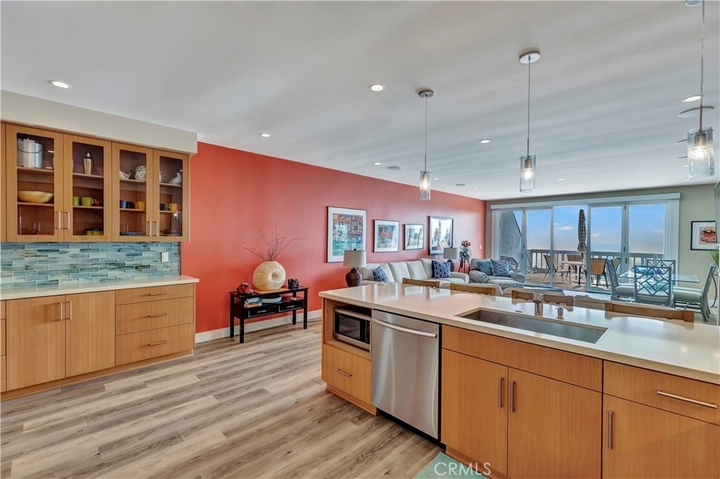 714 Cliff Drive - Photo 9