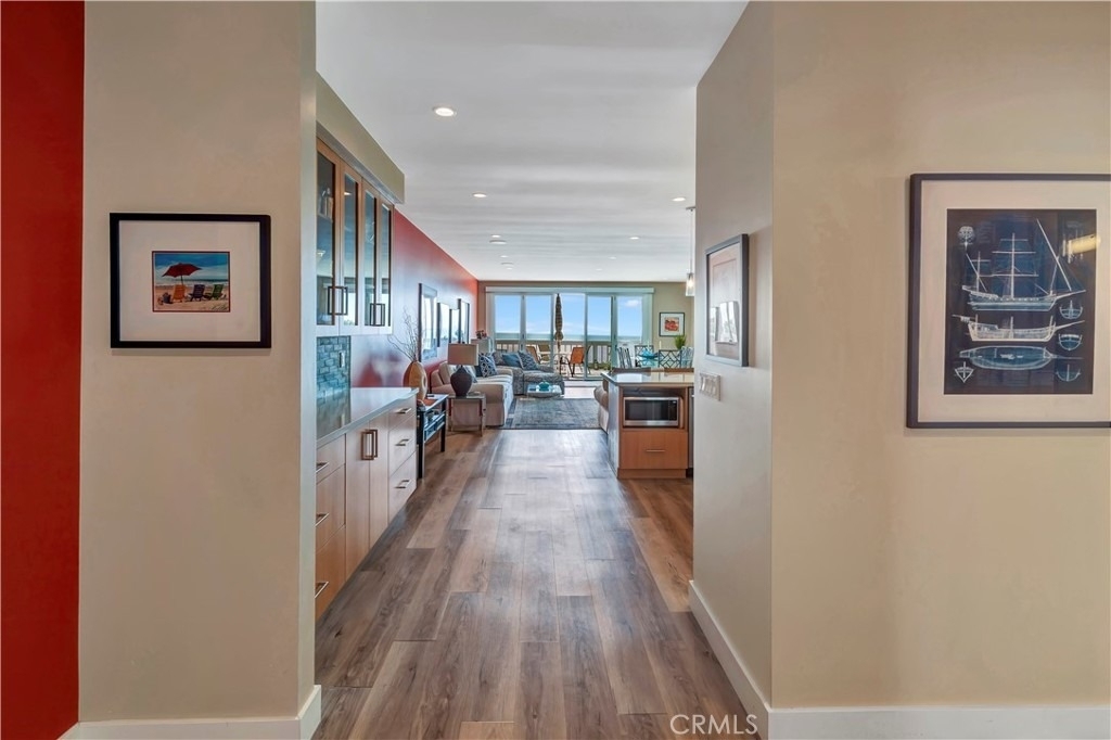 714 Cliff Drive - Photo 5