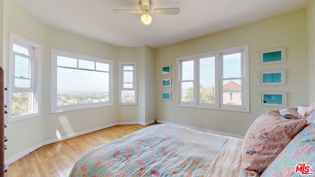 3627 Crestmont Avenue - Photo 18