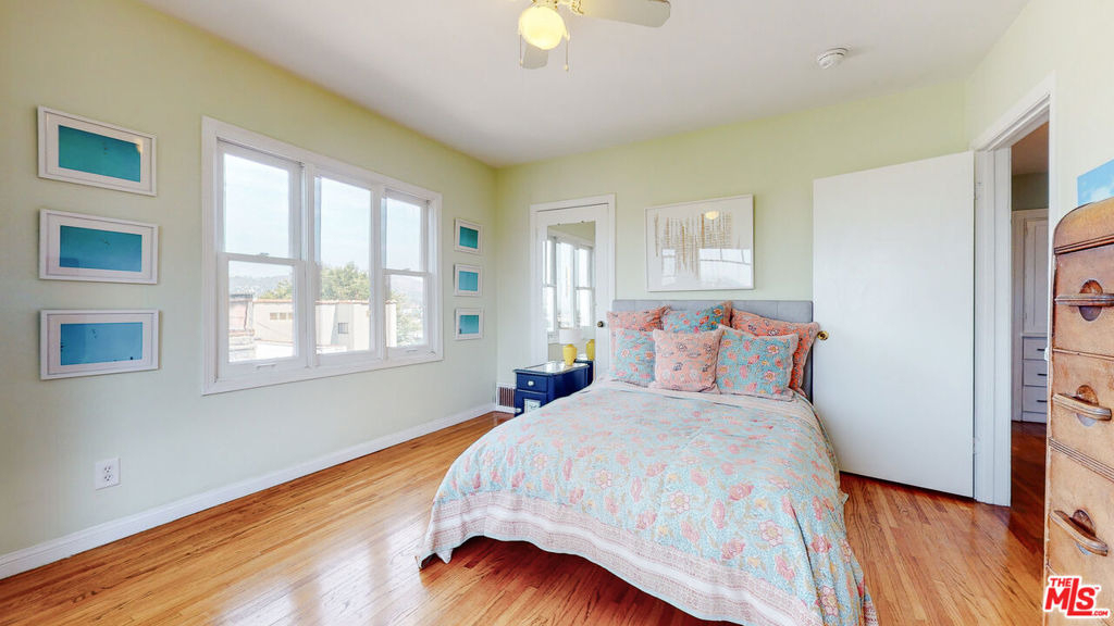 3627 Crestmont Avenue - Photo 19