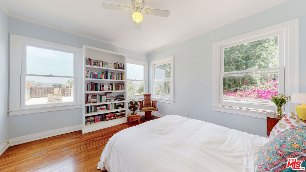 3627 Crestmont Avenue - Photo 30