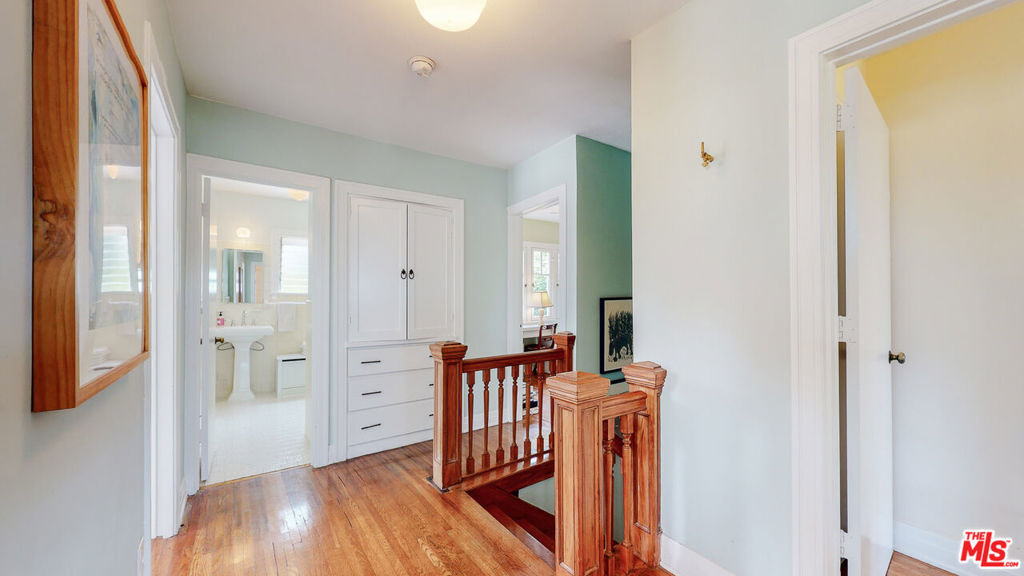 3627 Crestmont Avenue - Photo 16