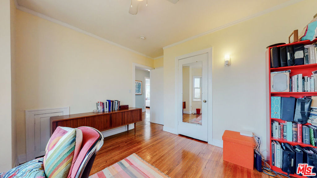 3627 Crestmont Avenue - Photo 32