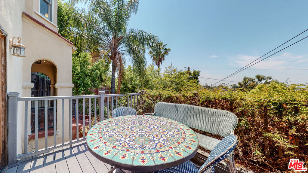 3627 Crestmont Avenue - Photo 35