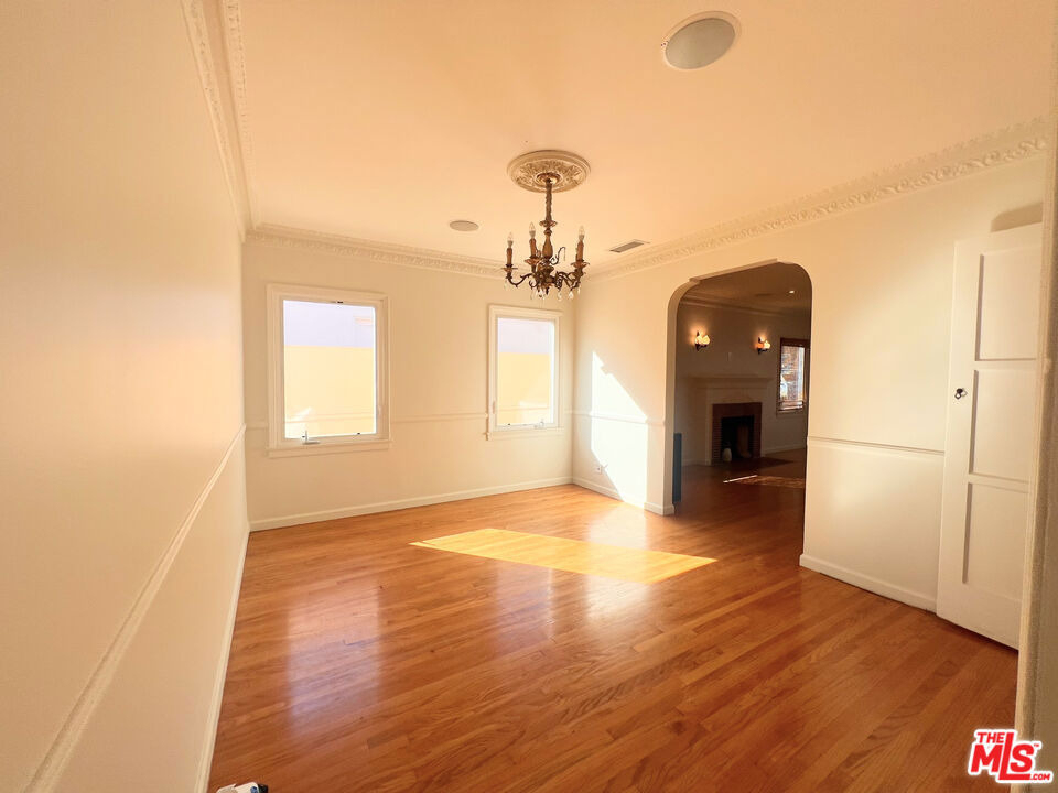 2652 S Bedford Street - Photo 5