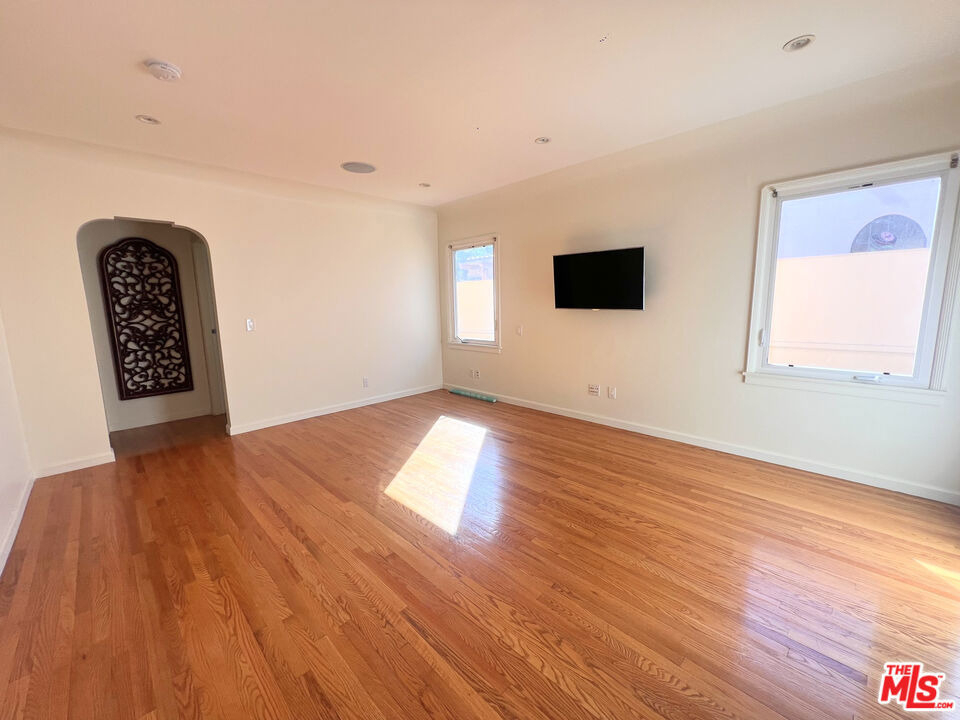 2652 S Bedford Street - Photo 16
