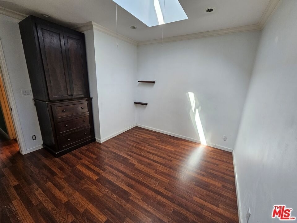 2737 S Robertson Boulevard - Photo 8