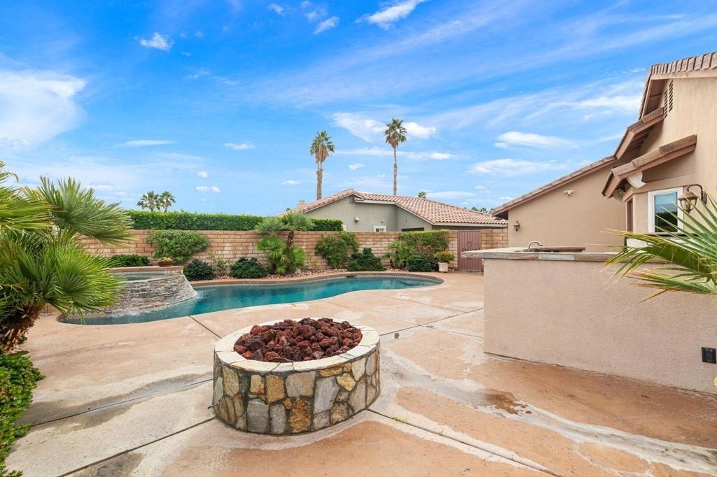 44030 Mariposa Court - Photo 27