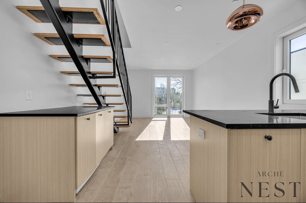 1696 Pacific Street - Photo 12
