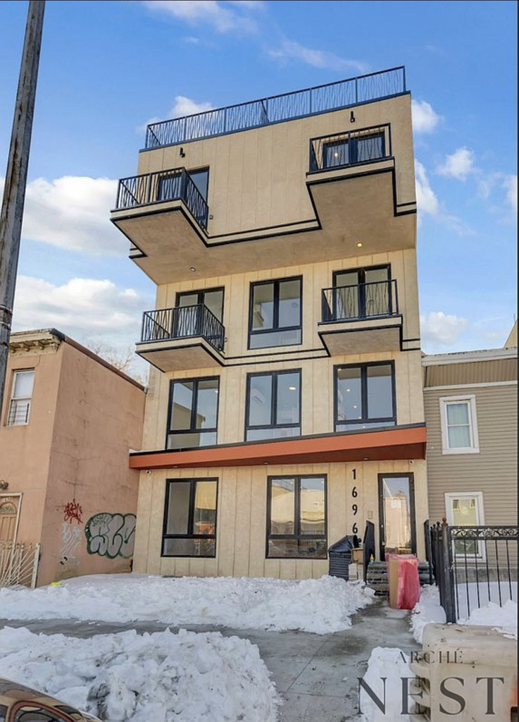 1696 Pacific Street - Photo 13