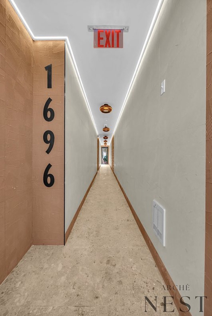 1696 Pacific Street - Photo 14