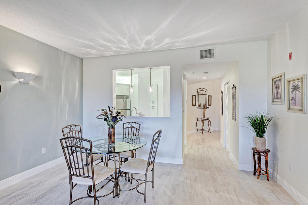500 Uno Lago Drive - Photo 12
