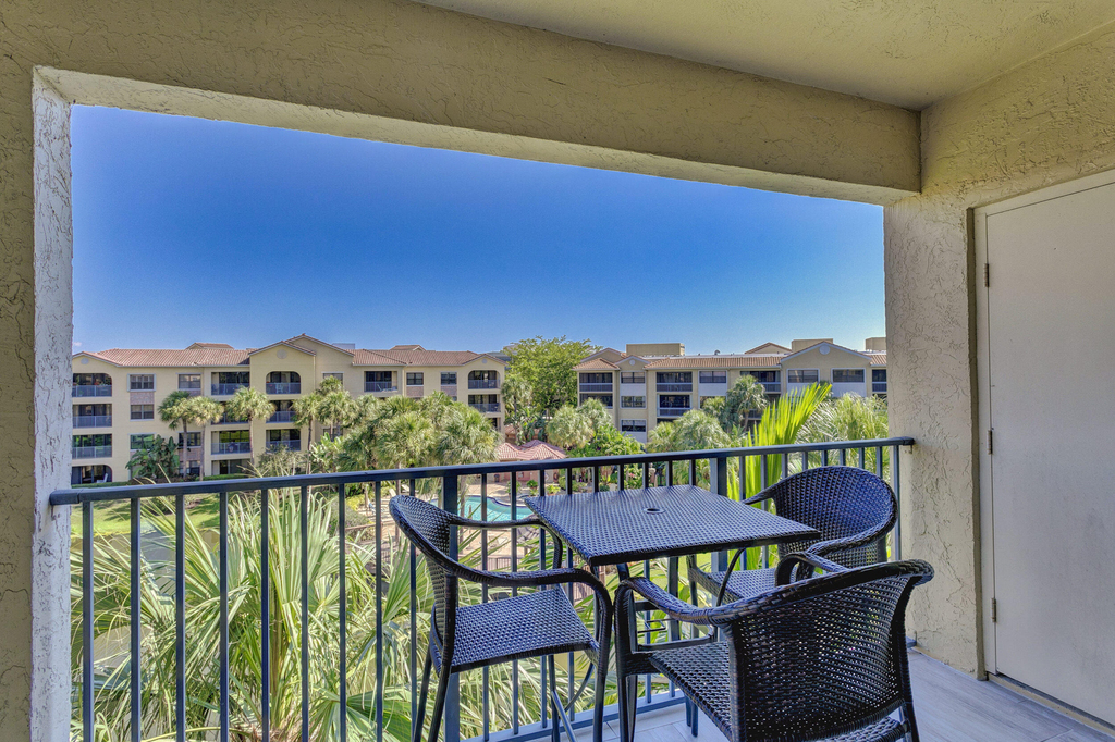 500 Uno Lago Drive - Photo 27