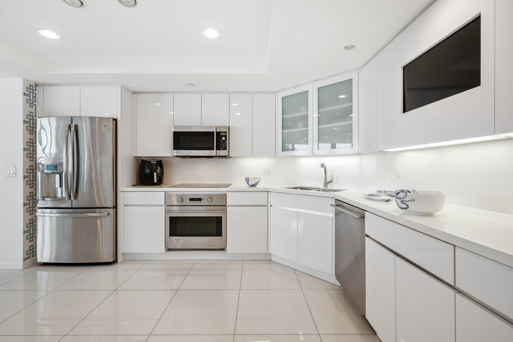 2100 S Ocean Boulevard - Photo 13