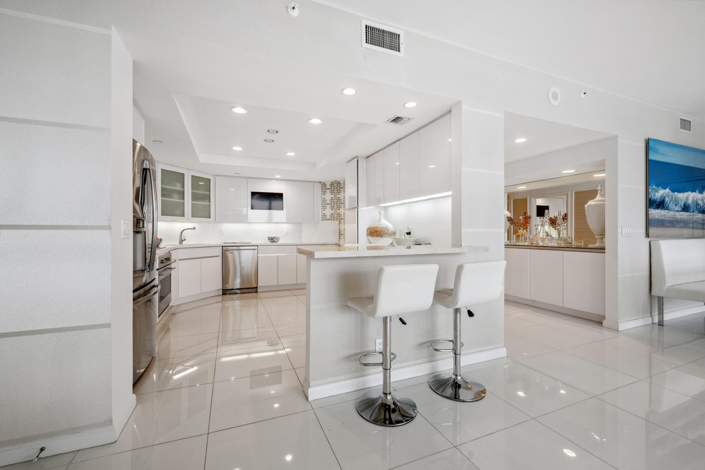 2100 S Ocean Boulevard - Photo 5