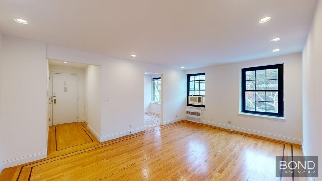 Charlton Street - Photo 5