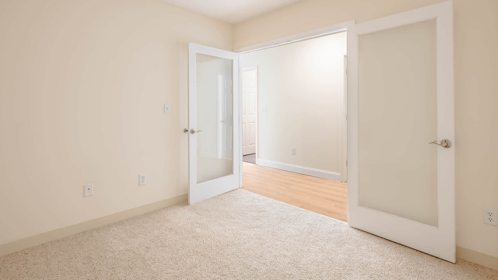 70 Hope Ave - Photo 18