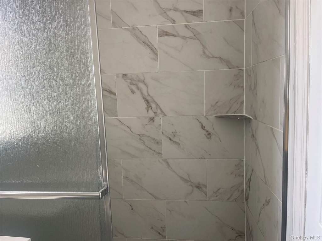 200 Claridge Avenue - Photo 4
