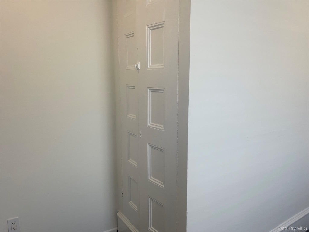 200 Claridge Avenue - Photo 7