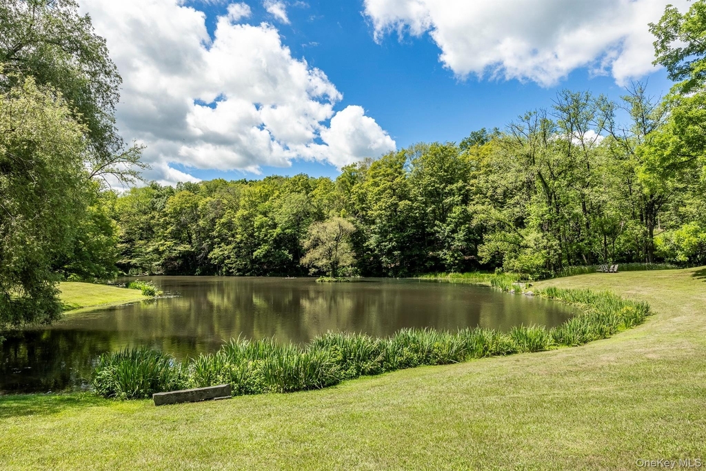176 Schoolhouse Road - Photo 35