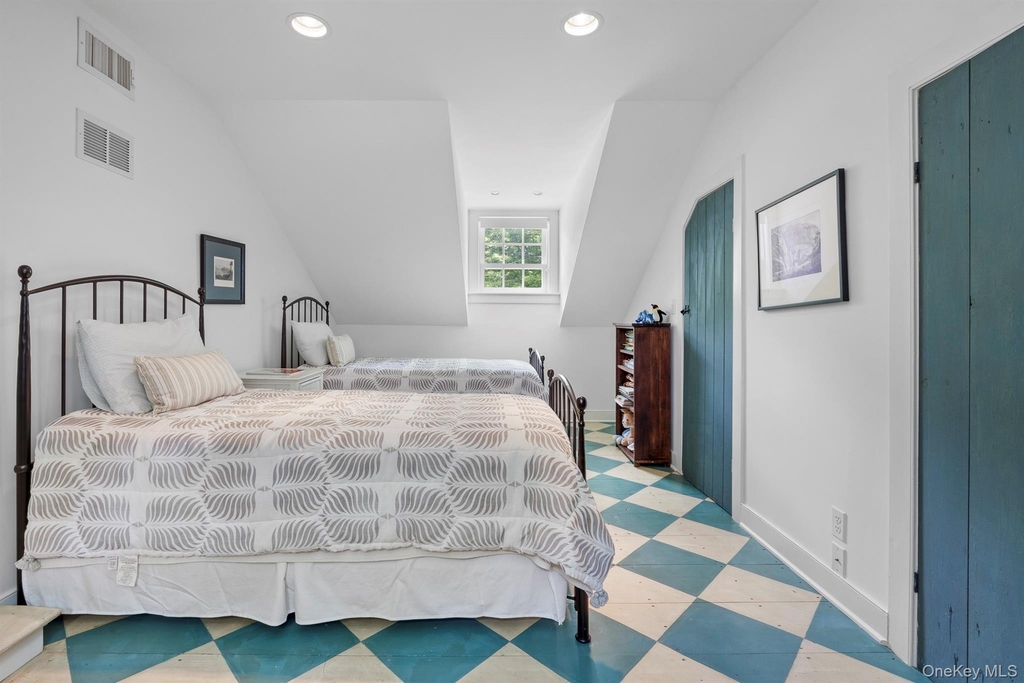 176 Schoolhouse Road - Photo 24