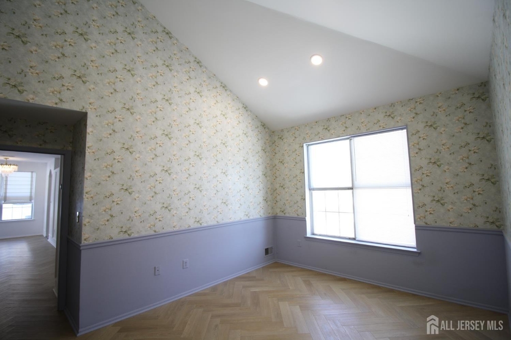 3011 Cypress Court - Photo 8