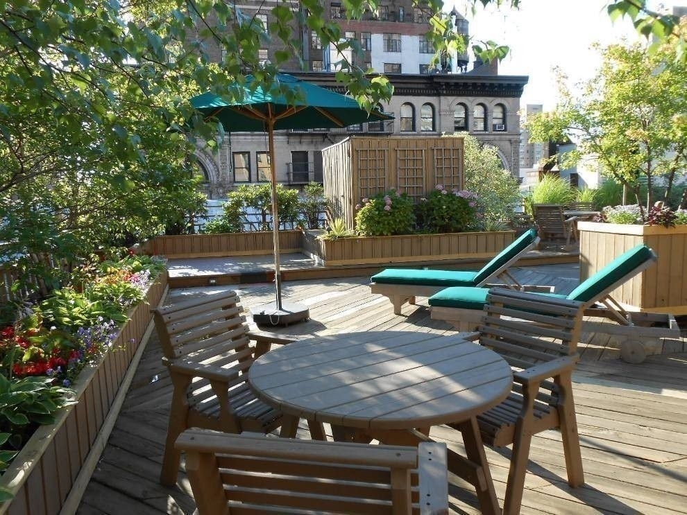 23 Waverly Place - Photo 5