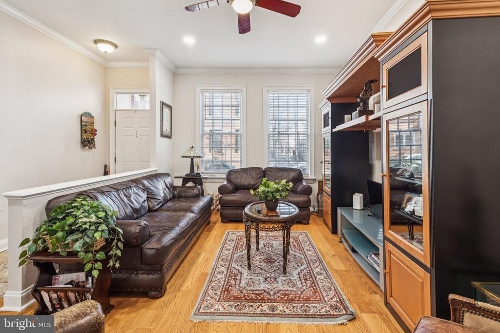 789 S 2nd Street - Photo 4