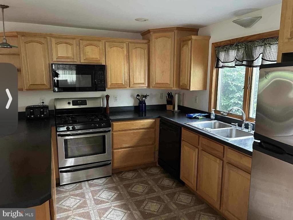 10 Garwin Road - Photo 9