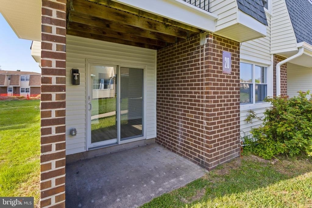 20-1 Florence Tollgate Place - Photo 16