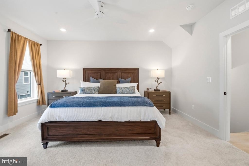 100 Glass Lane - Photo 24