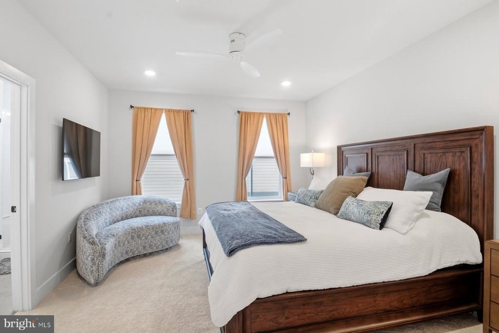 100 Glass Lane - Photo 20