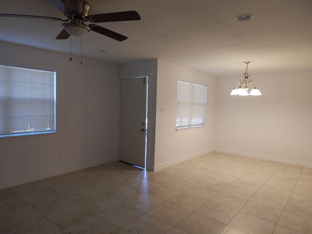 1510 Gordon St St - Photo 2